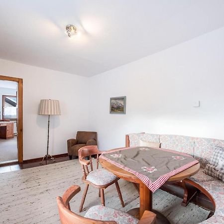 Apartment Maratim Zur Zugspitze Ehrwald Bagian luar foto