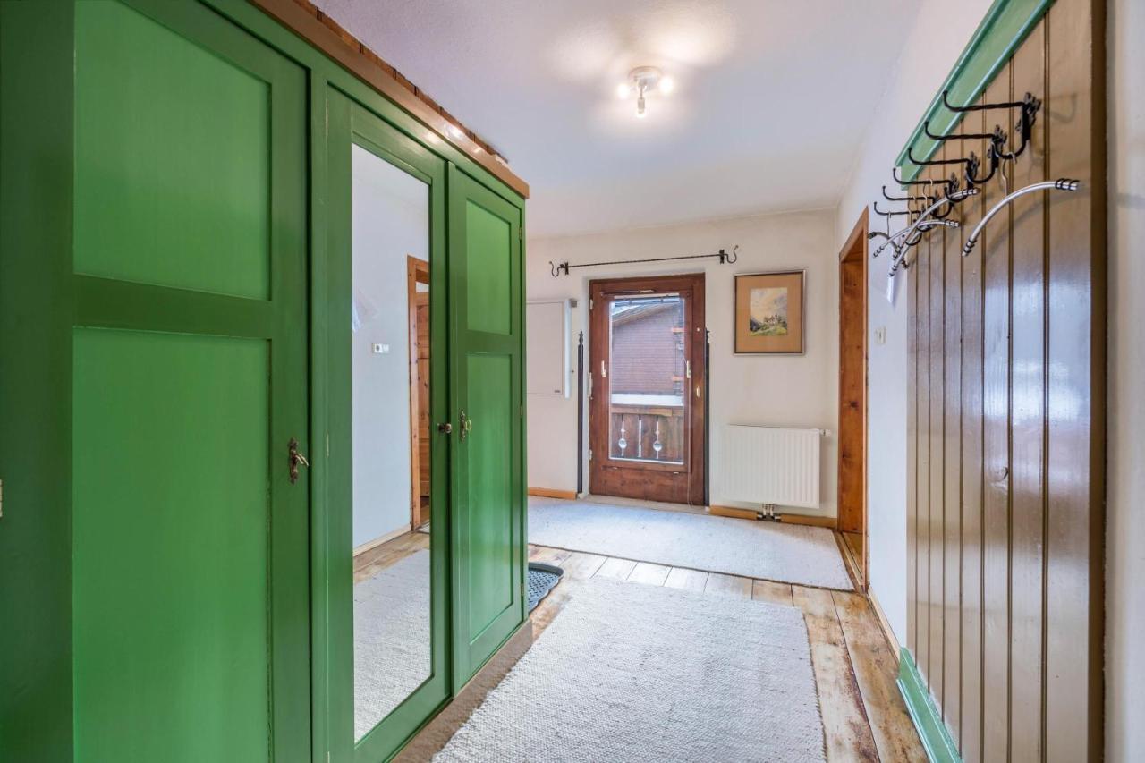 Apartment Maratim Zur Zugspitze Ehrwald Bagian luar foto